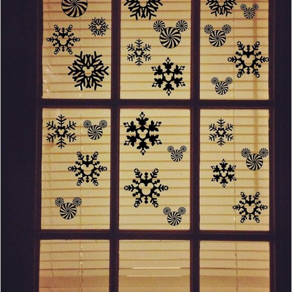 Christmas Window Decals, Snowflake and Peppermint Mouse Design, Winter Holiday - Picture 3 of 4